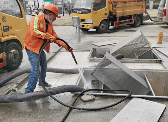 龙湖隔油池清理