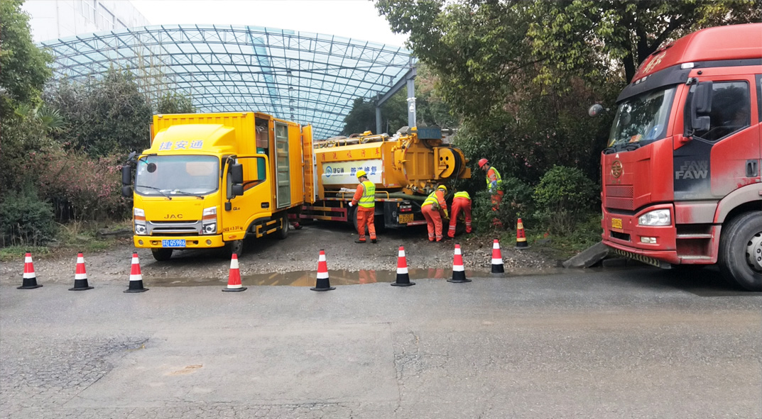 龙湖成区雨污水管网“四位一体”检测疏通项目